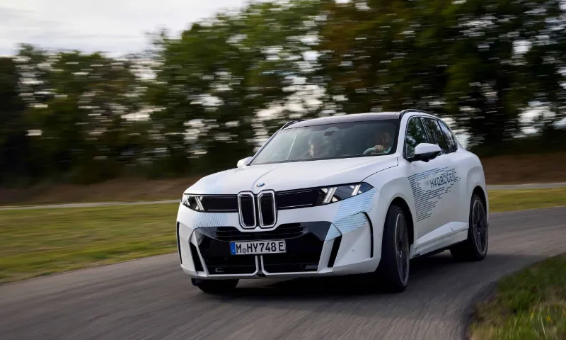EL HIDRÓGENO TAMBIÉN TERMINA MOVIENDO UN MOTOR ELÉCTRICO