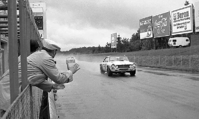 LA ÉPICA DE NÜRBURGRING: EL DÍA QUE EL MUNDO LO CONOCIÓ